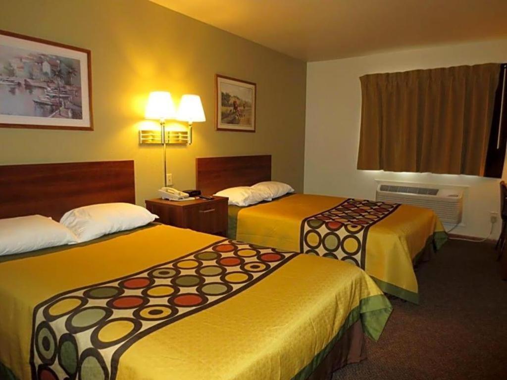 Americas Best Value Inn Missouri Valley Esterno foto