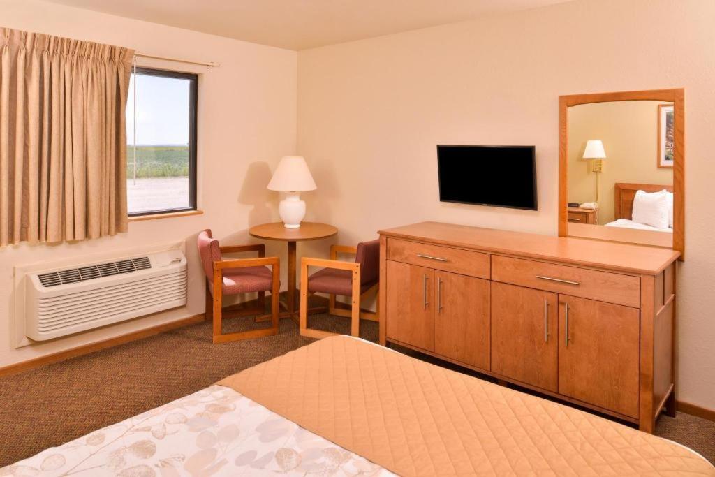 Americas Best Value Inn Missouri Valley Esterno foto