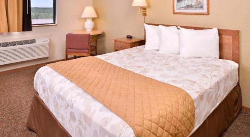 Americas Best Value Inn Missouri Valley Esterno foto