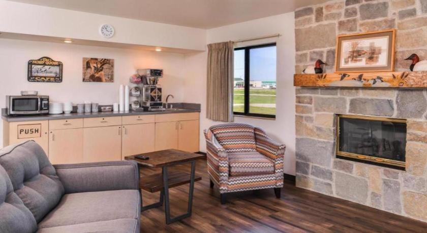 Americas Best Value Inn Missouri Valley Esterno foto